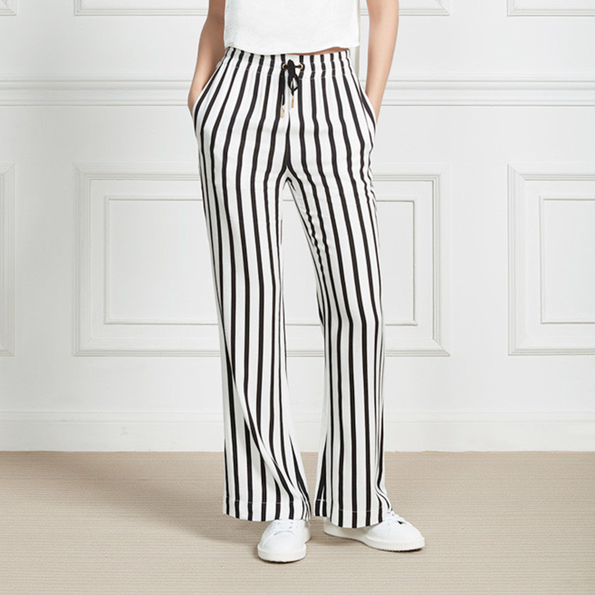 Black and White Pants 